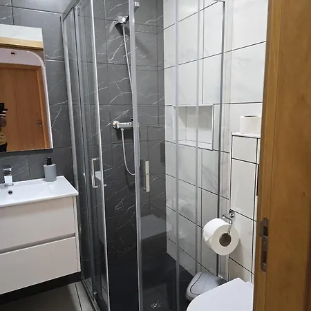 Lc's Guest house Lagos